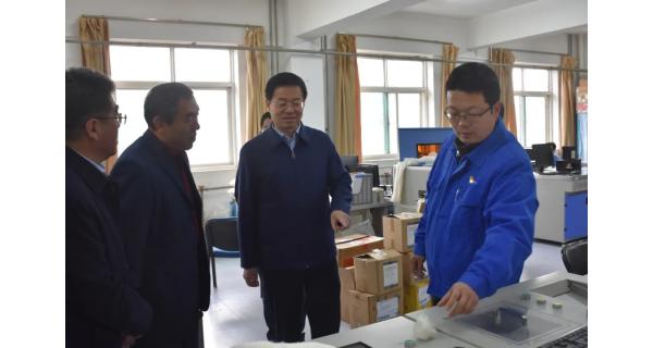 寶雞市委常委、統(tǒng)戰(zhàn)部部長高宏真一行來紡電公司調研